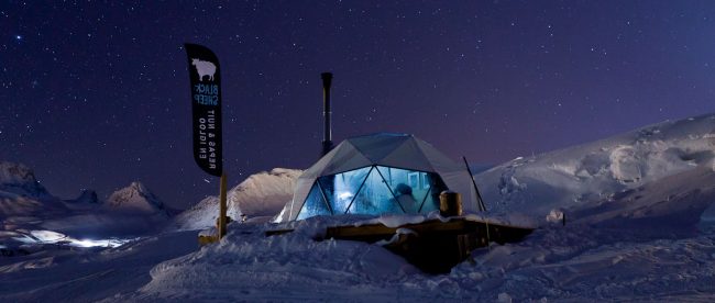 Smile-Mag-nouvel-an-famille-igloo